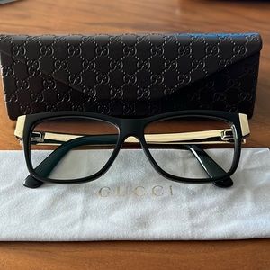 Gucci Glasses Model GG 3719